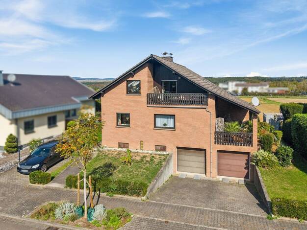 Mehrfamilienhaus zum Kauf 545.000 € 9 Zimmer 189 m² 635 m² Grundstück Eschhofen Limburg a. d. Lahn 65552