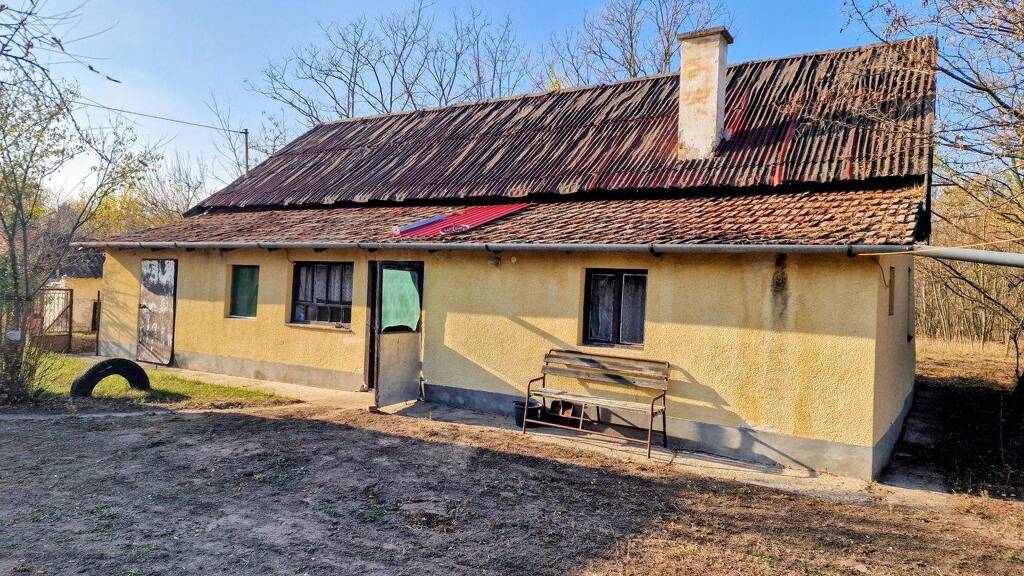 Bauernhof zum Kauf 38.000 € 63 m² 8.463 m² Grundstück Pálmonostora 6112