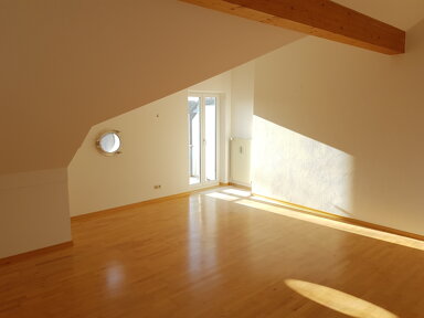 Penthouse zur Miete 1.550 € 3 Zimmer 103 m² 2. Geschoss frei ab sofort Münchner Strasse Pliening Pliening 85652