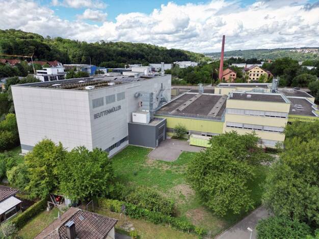 Produktionshalle zur Miete 5,41 € 1.200 m² Lagerfläche Uhingen Uhingen 73066