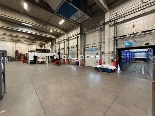 Halle/Industriefläche zur Miete 2.300 m² Lagerfläche Rheinau Rheinau 68219