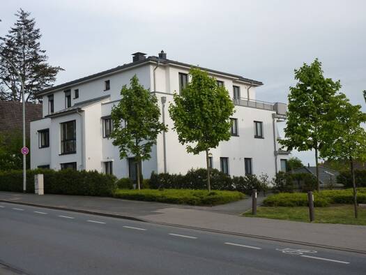 Wohnung zum Kauf provisionsfrei 298.000 € 3 Zimmer 80 m² Geschoss 1/3 frei ab 01.11.2026 Bremer Straße 8 Achim Achim 28832