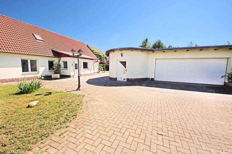 Haus zum Kauf 180.000 € 4 Zimmer 115 m² 750 m² Grundstück Pratau Wittenberg 06888