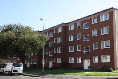 Wohnung zur Miete nur mit Wohnberechtigungsschein 385 € 3,5 Zimmer 78 m² 2. Geschoss Oswaldstraße 13 Vierlinden Duisburg 47178