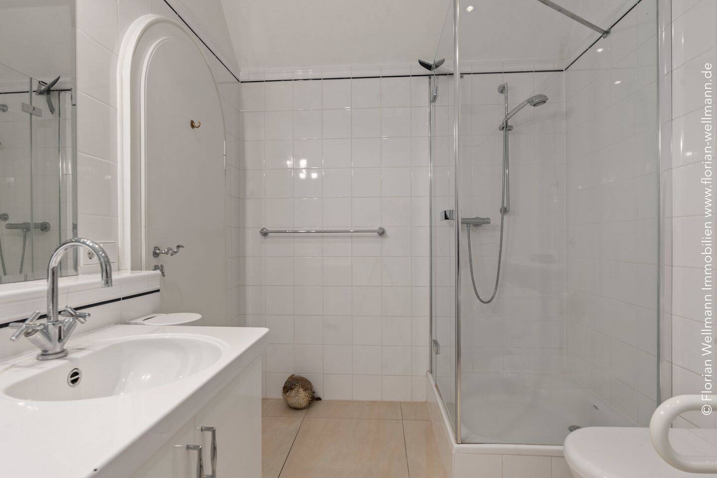 Property thumbnail 11