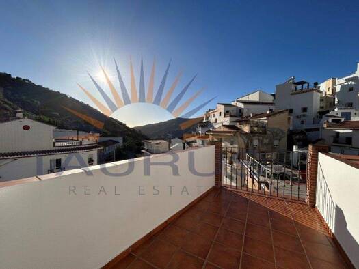 Haus zum Kauf 146.000 € 75 m² Sayalonga 29752