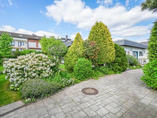 Bungalow zum Kauf 699.000 € 4,5 Zimmer 131 m² 656 m² Grundstück Erkrath / Unterfeldhaus 40699