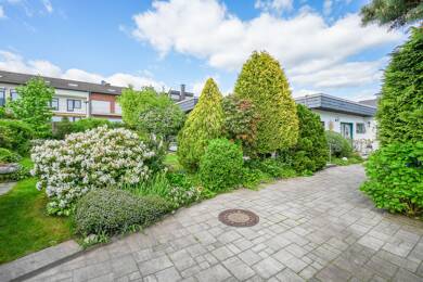 Bungalow zum Kauf 699.000 € 4,5 Zimmer 131 m² 656 m² Grundstück Unterfeldhaus Erkrath / Unterfeldhaus 40699