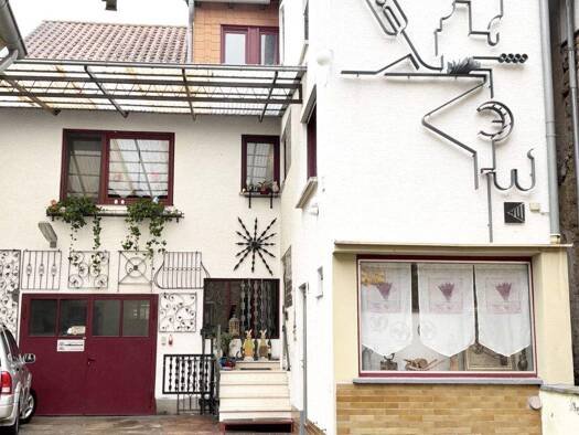 Haus zum Kauf 699.000 € 6 Zimmer 141 m² 1.031,7 m² Grundstück Gimmeldingen Neustadt Gimmeldingen 67435