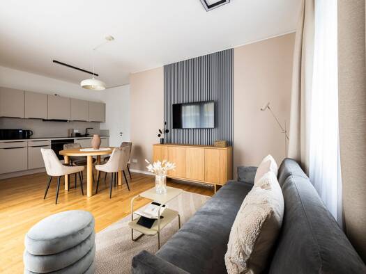 Terrassenwohnung zur Miete 1.300 € 3 Zimmer 64 m² frei ab sofort Zentrum-Südost Mitte 04103