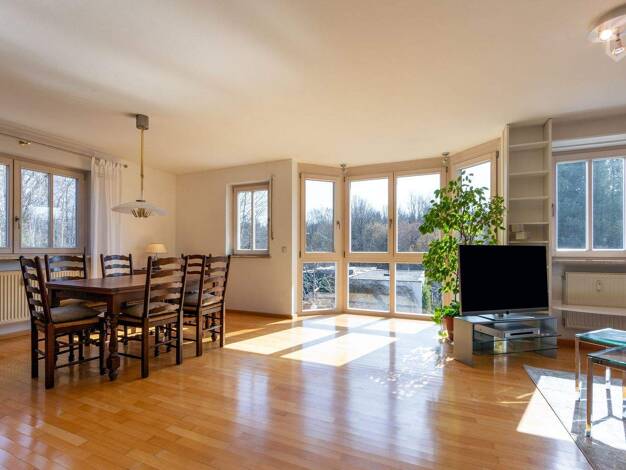 Wohnung zur Miete auf Zeit 1.990 € 4 Zimmer 95 m² frei ab sofort Trudering-Riem München 81827