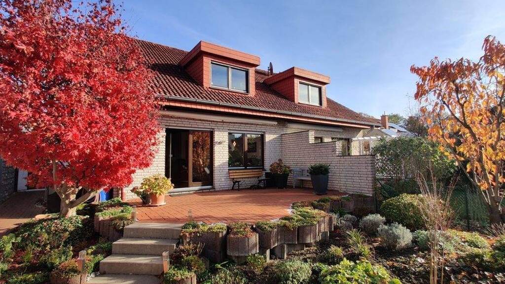 Doppelhaushälfte zum Kauf 440.000 € 5 Zimmer 124,4 m² 265 m² Grundstück Quelle Bielefeld 33649