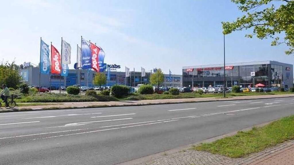 Kaufhaus zum Kauf als Kapitalanlage geeignet 12.554 m² 20.063 m² Grundstück Borgwardstraße 2 Habenhausen Bremen 28279
