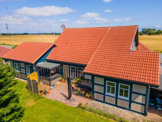 Haus zum Kauf 385.000 € 6 Zimmer 212 m² 1.120 m² Grundstück Helmshagen I Weitenhagen 17498