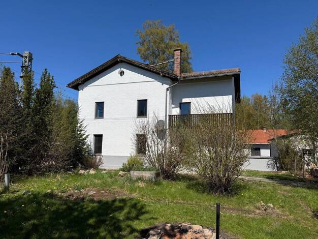 Einfamilienhaus zum Kauf provisionsfrei 470.000 € 9 Zimmer 205 m² 1.081 m² Grundstück Bahnweg Grafing-Bahnhof Grafing 85567