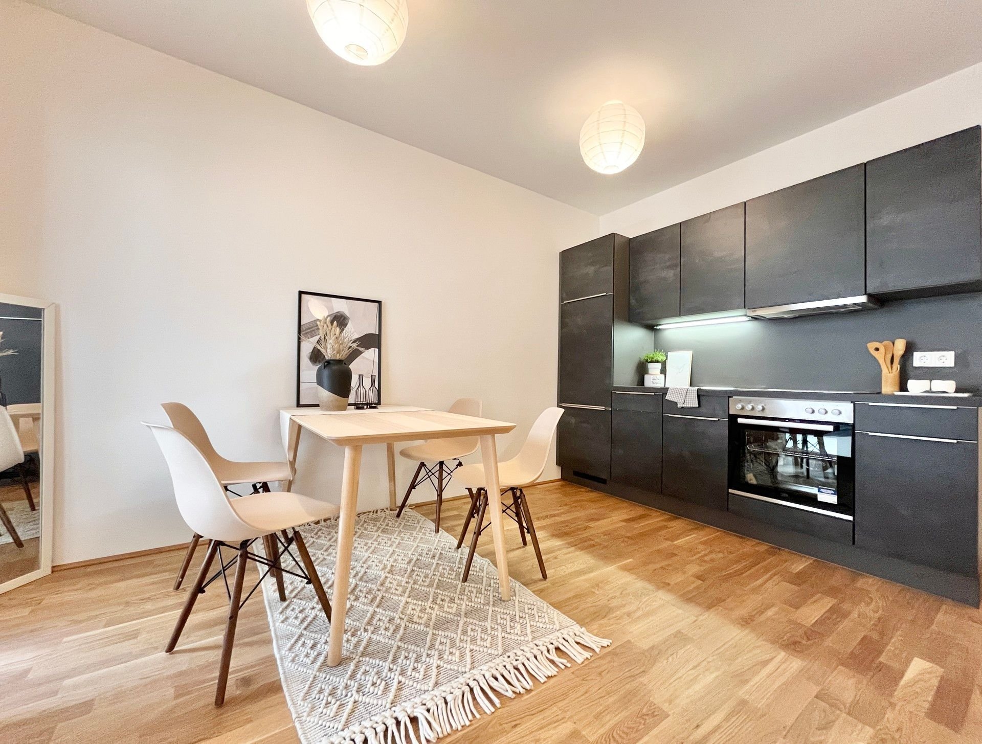 Wohnung zur Miete 1.707,34 € 5 Zimmer 100 m²<br/>Wohnfläche 2.<br/>Geschoss 01.12.2024<br/>Verfügbarkeit Wien 1160