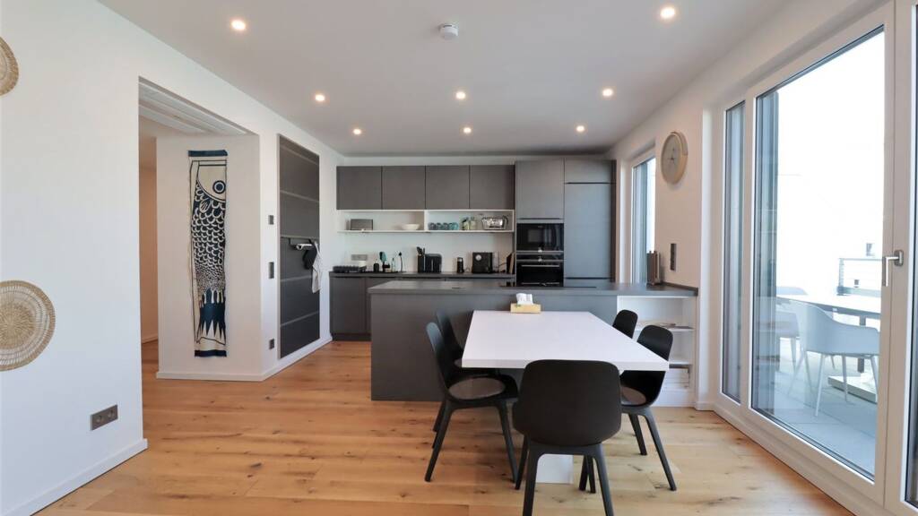 Penthouse zur Miete 1.680 € 3 Zimmer 98,4 m² 3. Geschoss frei ab 01.09.2025 Fritz-Bauer-Straße 9 Duisdorf Bonn 53123