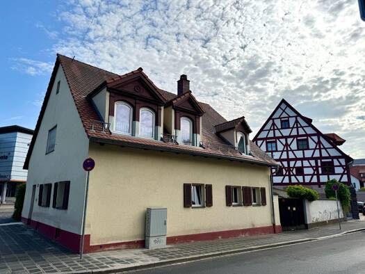 Einfamilienhaus zum Kauf provisionsfrei 390.000 € 8 Zimmer 150 m² 352 m² Grundstück Laufamholzstraße 14 Mögeldorf Nürnberg 90482