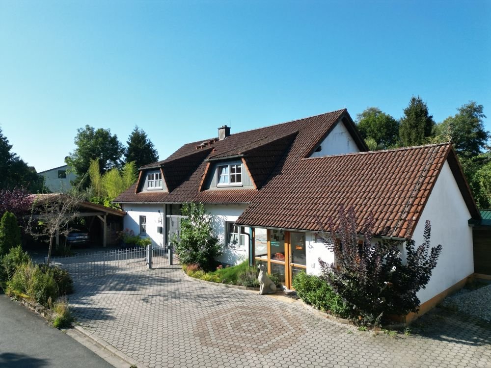 Einfamilienhaus zum Kauf 749.000 € 7 Zimmer 230 m²<br/>Wohnfläche 3.113 m²<br/>Grundstück Glashütten Glashütten 95496