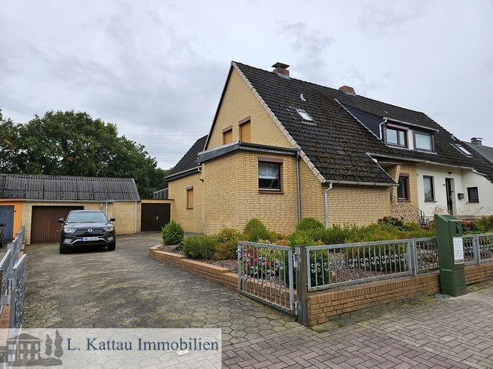 Doppelhaushälfte zum Kauf 179.900 € 6 Zimmer 162 m²<br/>Wohnfläche 1.038 m²<br/>Grundstück Neuenkirchen Neuenkirchen 28790