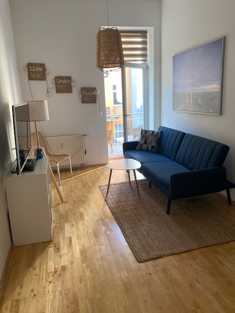 Wohnung zur Miete Wohnen auf Zeit 1.400 € 1 Zimmer 30 m²<br/>Wohnfläche 01.01.2025<br/>Verfügbarkeit Friedrichshain Berlin 10247