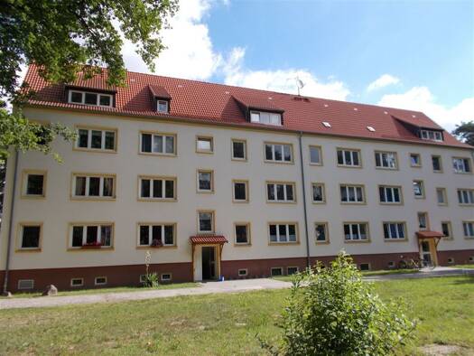 Wohnung zur Miete 395 € 4 Zimmer 79 m² 2. Geschoss frei ab sofort Elsnig Elsnig 04880
