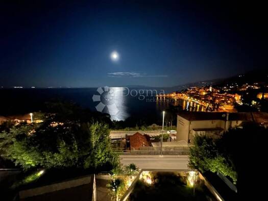 Wohnung zur Miete 1.500 € 3 Zimmer 78 m² 1. Geschoss Volosko, Opatija Pobri