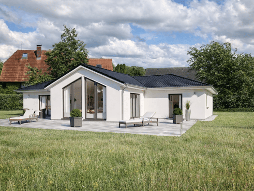 Grundstück zum Kauf provisionsfrei 111.000 € 1.449 m² Grundstück Baugenehmigung vorhanden frei ab sofort Hessenburg Saal 18317