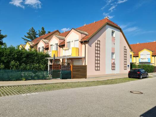 Reihenmittelhaus zum Kauf 420.000 € 5 Zimmer 130 m² 130 m² Grundstück Neunkirchen 2620