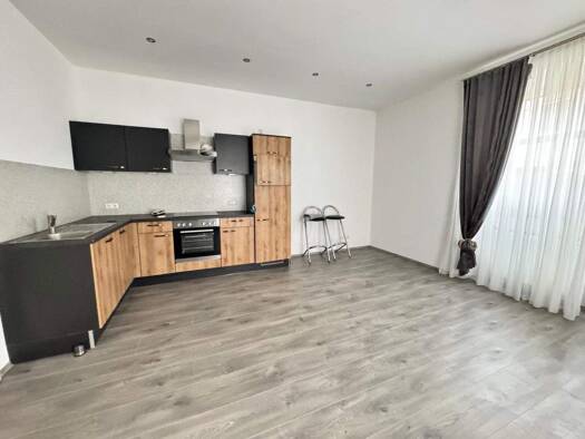 Wohnung zur Miete 497 € 2,5 Zimmer 76 m² Leoben 8700