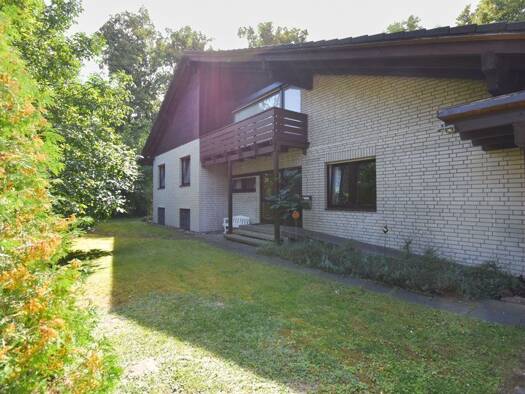 Einfamilienhaus zum Kauf 598.000 € 8 Zimmer 300 m² 1.000 m² Grundstück Thiede Nordost 38239