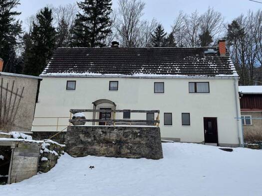 Einfamilienhaus zum Kauf provisionsfrei 99.000 € 5 Zimmer 109,8 m² 4.753 m² Grundstück frei ab sofort Bahra Bad Gottleuba-Berggießhübel 01816