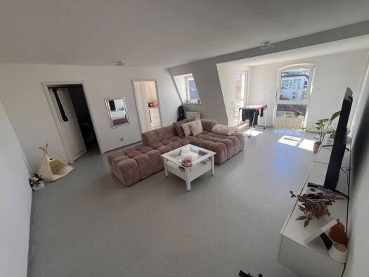 Wohnung zur Miete 860 € 2,5 Zimmer 70 m² frei ab sofort Neustadt-Stadt Neustadt an der Weinstraße 67433