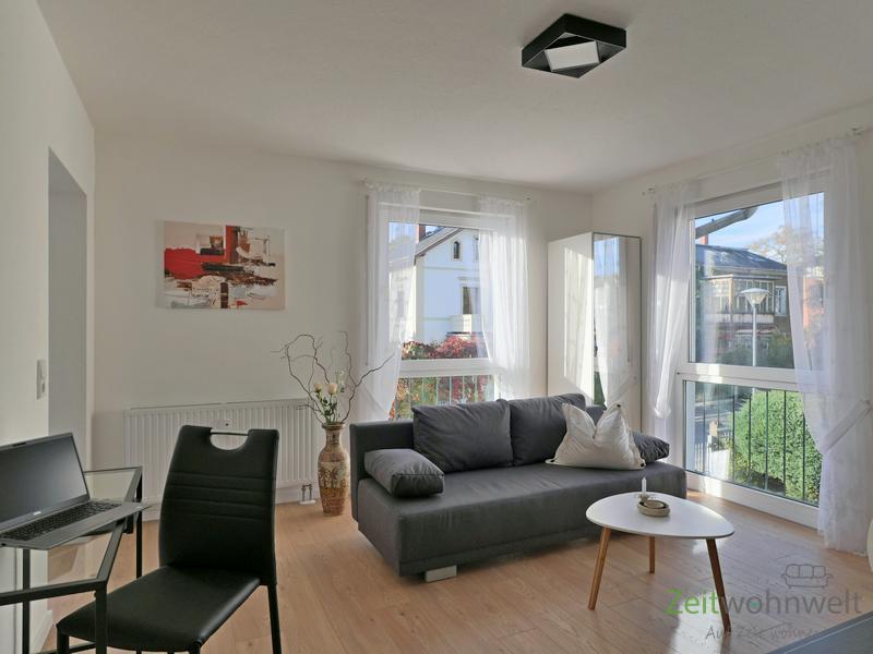 Wohnung zur Miete Wohnen auf Zeit 850 € 2 Zimmer 34 m²<br/>Wohnfläche 01.10.2024<br/>Verfügbarkeit Radebeul 01445