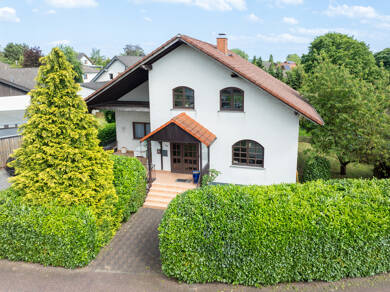 Mehrfamilienhaus zum Kauf als Kapitalanlage geeignet 459.000 € 7 Zimmer 277 m² 800 m² Grundstück Horressen Montabaur 56410
