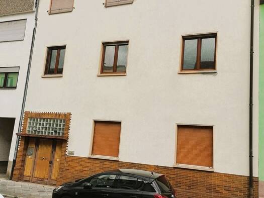 Mehrfamilienhaus zum Kauf provisionsfrei 590.000 € 12 Zimmer 292 m² 363 m² Grundstück frei ab sofort Friesenheim/Nord Ludwigshafen am Rhein 67063