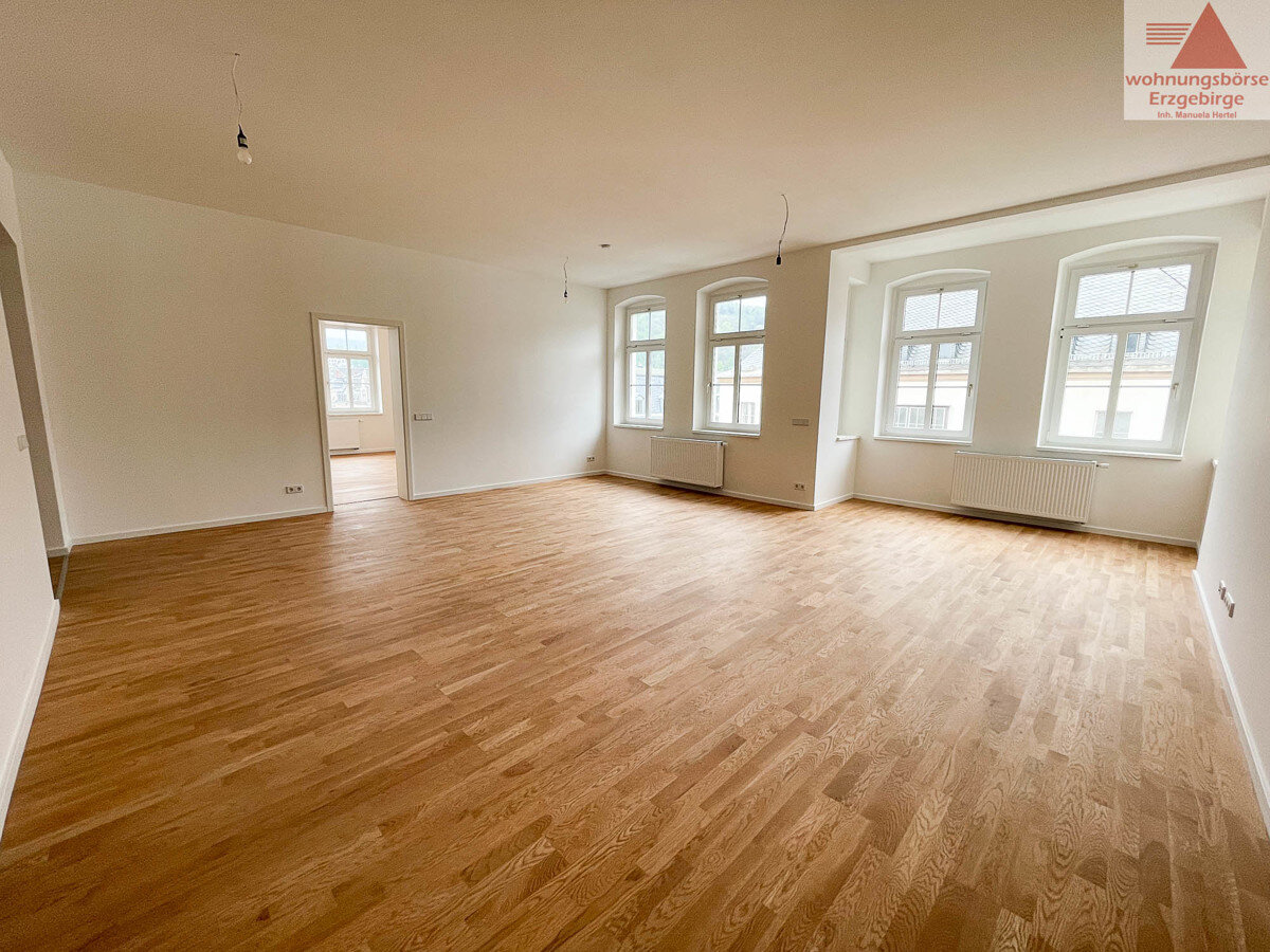 Wohnung zur Miete 1.107 € 5 Zimmer 158,1 m²<br/>Wohnfläche 3.<br/>Geschoss Aue-Bad Schlema 08280