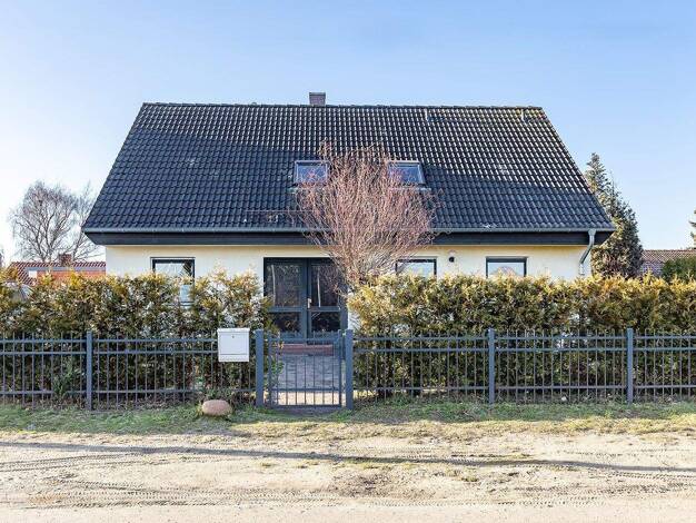 Mehrfamilienhaus zum Kauf 599.000 € 7 Zimmer 159 m² 722 m² Grundstück Blankenfelde Berlin 13159