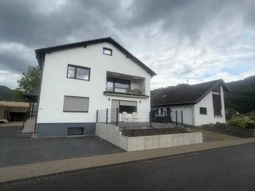 Wohnung zur Miete 800 € 3 Zimmer 86 m² Geschoss EG/1 frei ab sofort Klausstraße Insul 53520