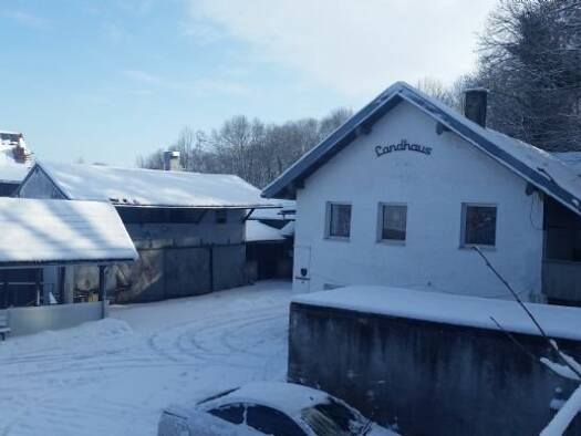 Haus zum Kauf provisionsfrei 599.000 € 8 Zimmer 160 m² 1.905 m² Grundstück Neuötting Neuötting 84524