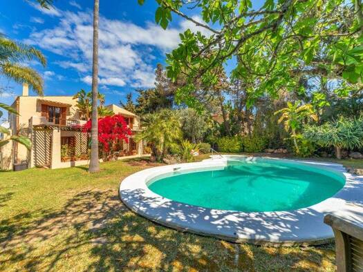 Haus zum Kauf 1.950.000 € 5 Zimmer 400 m² 1.262 m² Grundstück Alcudia 07400