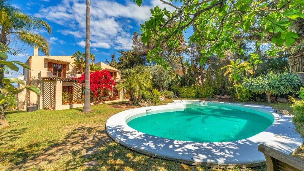 Haus zum Kauf 1.950.000 € 5 Zimmer 400 m² 1.262 m² Grundstück Alcudia 07400