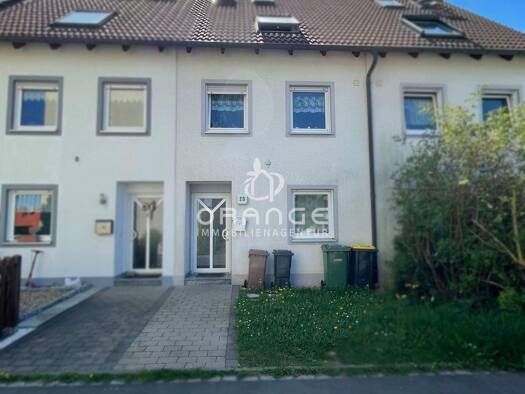 Reihenmittelhaus zum Kauf 399.000 € 5 Zimmer 126 m² 187 m² Grundstück frei ab 01.03.2026 Langenzenn 90579