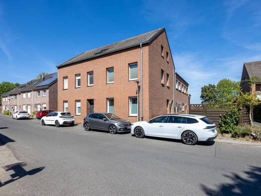 Mehrfamilienhaus zum Kauf 13 Zimmer 398 m² 481 m² Grundstück Vorst Viersen 41749