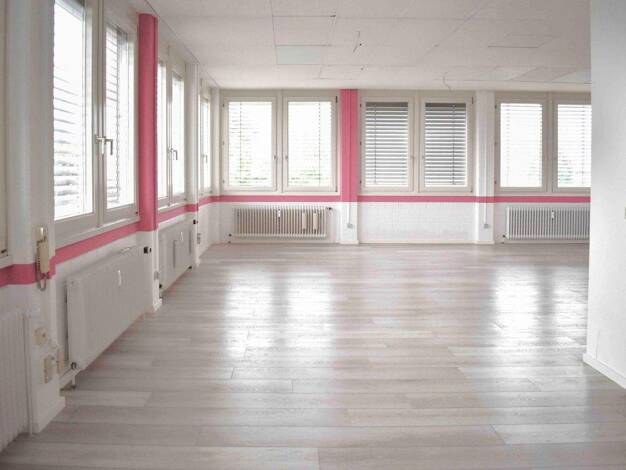 Studio zum Kauf 128.000 € 1 Zimmer 83 m² 2. Geschoss Eppelheim 69214