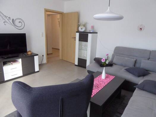 Wohnung zur Miete 790 € 3 Zimmer 78,8 m² frei ab 01.05.2026 Sassanfahrt Hirschaid/Sassanfahrt 96114