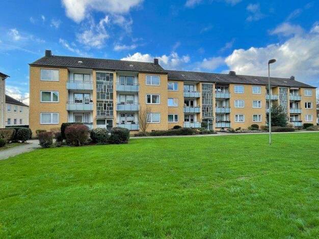 Wohnung zur Miete 747 € 3,5 Zimmer 77 m² 2. Geschoss frei ab 24.12.2025 Montanusstr. 24 Leichlingen 42799