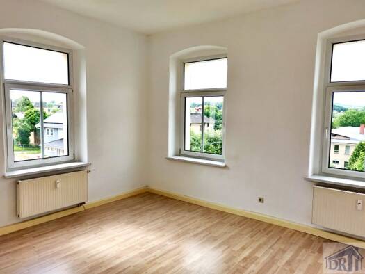 Wohnung zur Miete 280 € 2 Zimmer 54,1 m² 2. Geschoss frei ab 01.06.2026 Zittau 02763