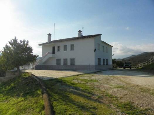 Villa zum Kauf 1.500.000 € 6 Zimmer 803 m² 74.000 m² Grundstück Coín 29130