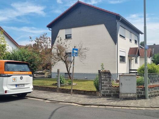 Mehrfamilienhaus zum Kauf 399.000 € 7 Zimmer 130 m² 751 m² Grundstück Heldenbergen Nidderau-Heldenbergen 61130
